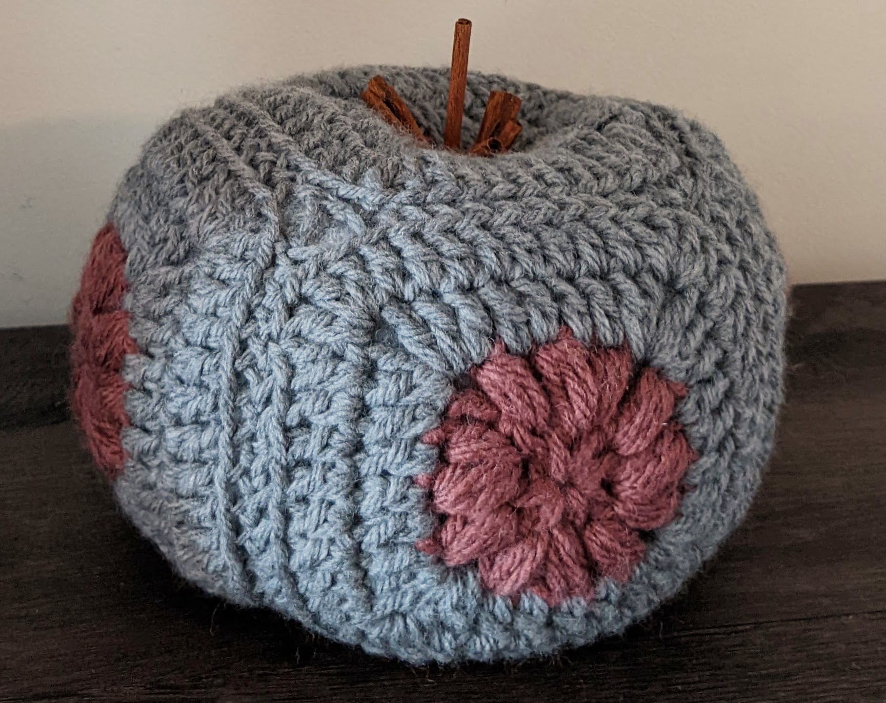 Granny Square Pumpkin - Crochet Pattern - Café Luna